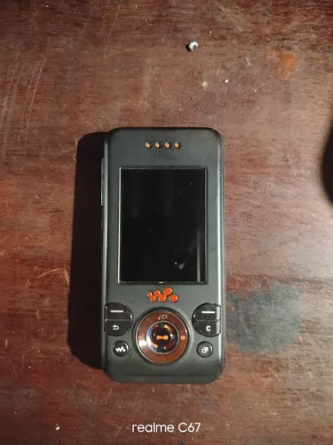 Telefone celular sony Ericsson antigo 