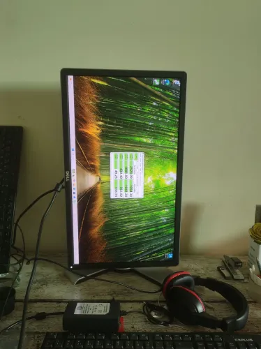 MONITOR DELL 23 POL. IPS FULL HD - AJUSTE DE ALTURA INCLINAÇÃO - DISPLAYPORT VGA DVI