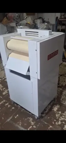 Modeladora de pães