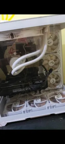 Pc gamer ryzen 7 5700x3d 