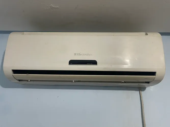 Vende-se ar condicionado