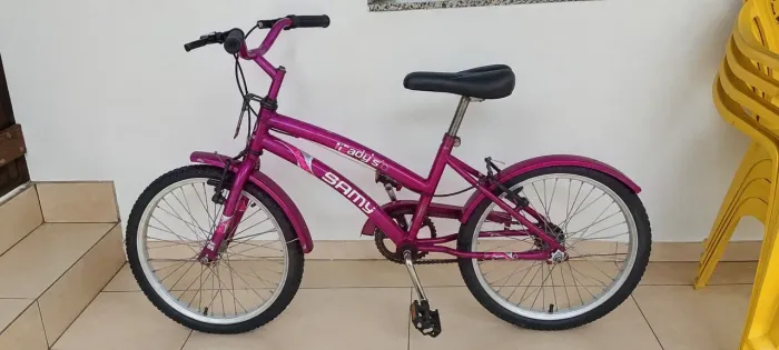 ? Bicicleta Aro 20 Usada à Venda