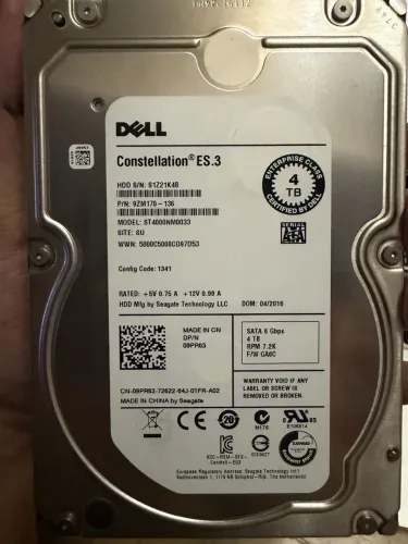 HD corporativo Seagate Constellation ES.3 de 4 TB, versão Dell (ST4000NM0033, P/N 9ZM170)
