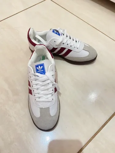 Tênis Adidas samba vinho 