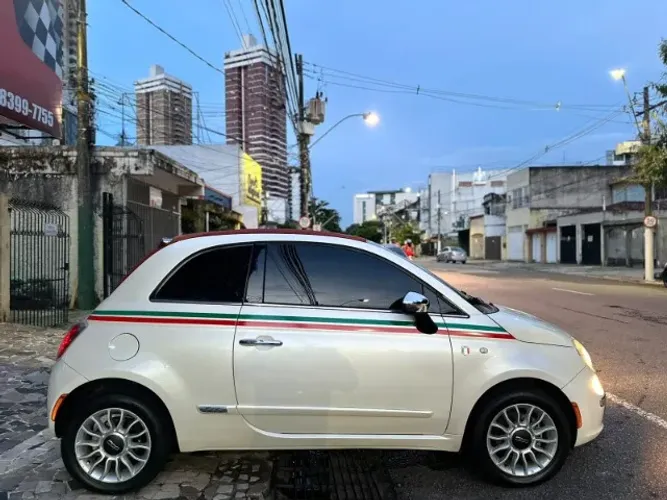 Fiat 500 Cabrio/ Coupe Gucci/flex 1.4 Aut. 2013