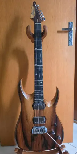 Guitarra Atlanti Satori HH
