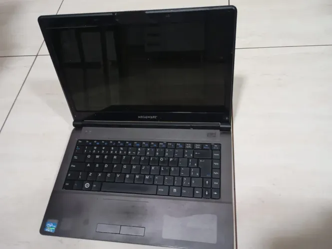 ? Notebook Megaware Meganote 4128 | Ideal para Conserto ou Peças