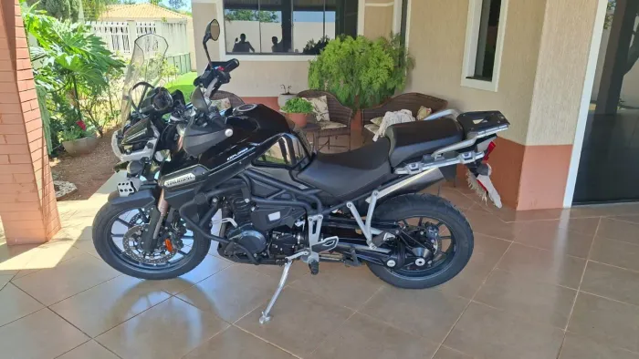 Vendo moto, só BSB, segundo dono .