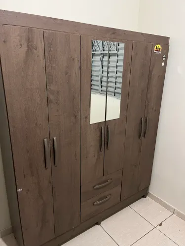 Vendo Guarda Roupa