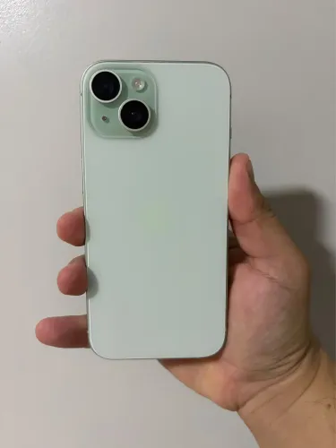 iPhone 15