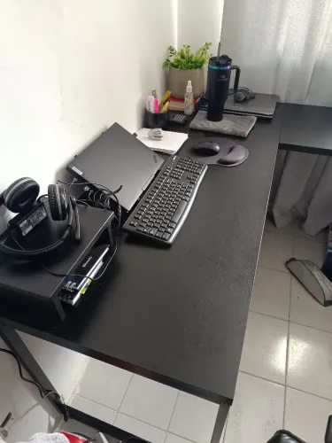 Mesa de Escritório em L em MDF