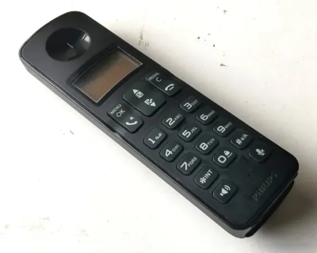 Monofone de Telefone Sem Fio - Philips D205 Duo - Visor e Teclas Funcionando (Sem a Base)