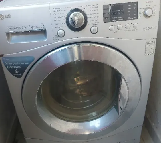 Máquina de Lavar LG Direct Drive 8,5kg - Para Retirada de Peças