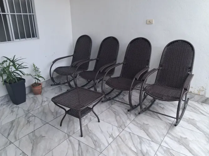 Cadeira de balanço em vime sintético vários modelos 