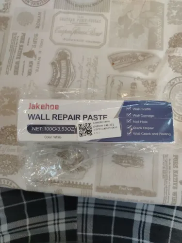 pasta de reparo de parede (Wall Repair Paste)