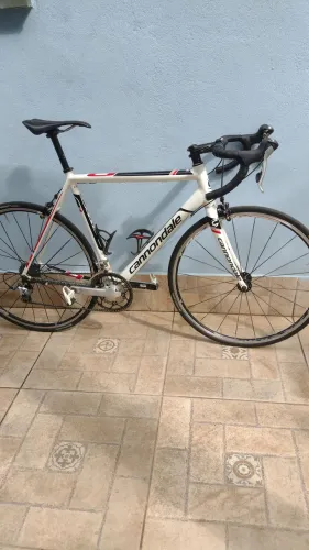 Bike speed cannondale CAAD8
