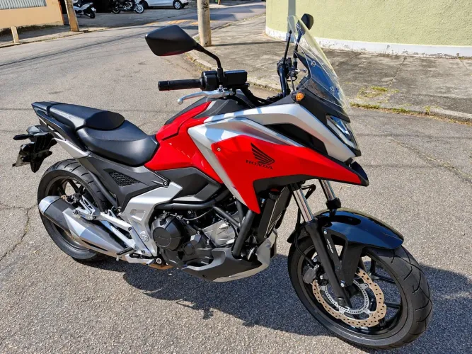 NC 750X MUITO NOVA 2025