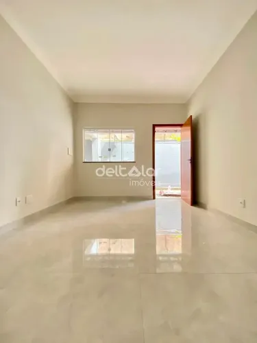 Casa geminada à venda com 3 quartos, 1 banheiro e 1 vaga de garagem, Europa, Belo Horizont