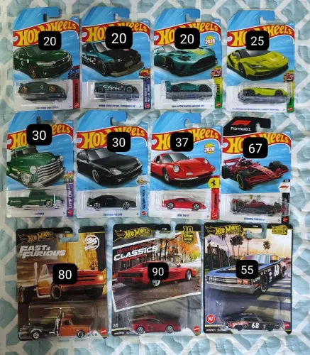 Hot wheels novos e lacrados
