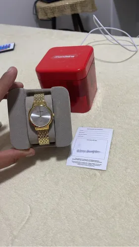Relógio Mondaine feminino (novo)