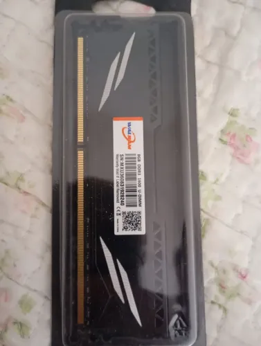 Vendo memória 8gb Ddr 3 1600 walram novo lacrado