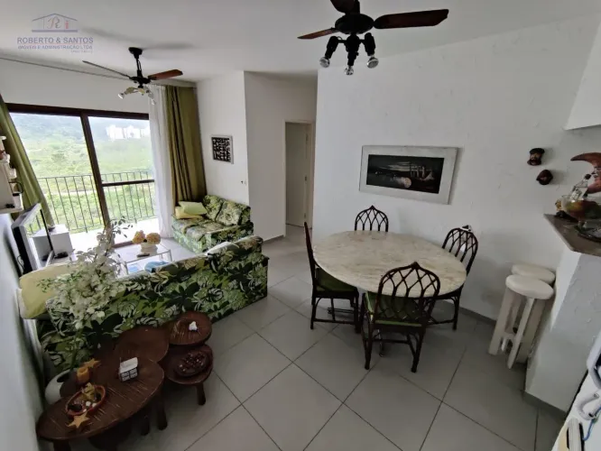 Oportunidade na Enseada: Apartamento a venda com 55m - 2 Dorms a 500m da Praia - Ed. Mar Y