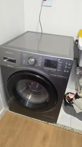 Máquina Lava e Seca Samsung 10kg Usada - Com painel defeituoso