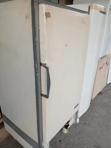 Geladeira antiga Frigidaire