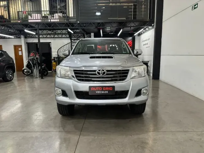 Toyota Hilux CD SRV D4-d 4X4 3.0 TDI Dies 2012