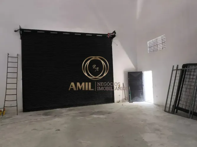 Aluguel Galpão, 240 m², 4 Banheiros, 9 Vagas, Bairro Jardim São Dimas - São José dos Campo