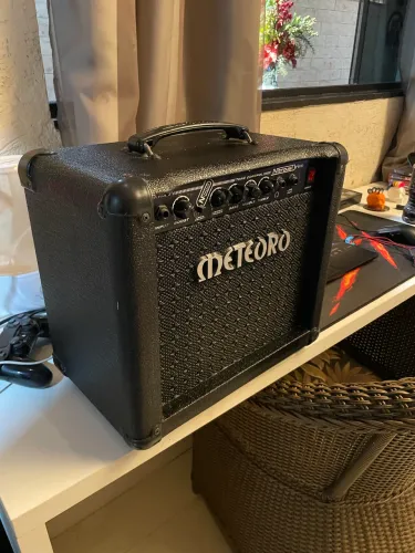 Vendo amplificador meteoro nitros drive