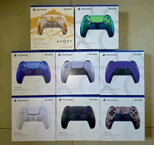 Controle de PS5 (Playstation 5) Dualsense lacrado, com nota fiscal. Parcelo no cartão.