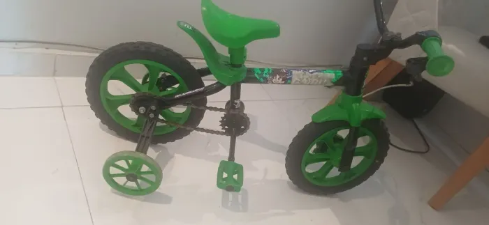 Vem essa bicicleta infantil. Em perfeito estado motivo comprei uma maior por meu filho