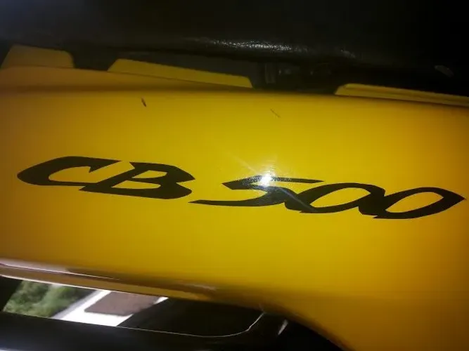 CB 500