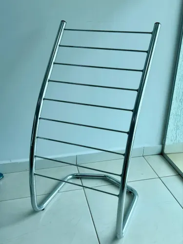 Porta Revistas para Escritório INOX