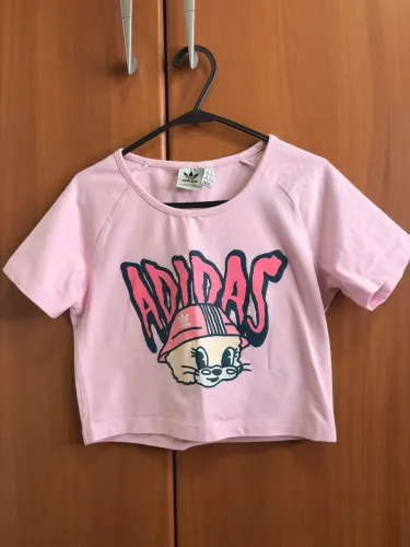 CAMISETA ADIDAS CROPPED GRAPHIC BABY ROSA