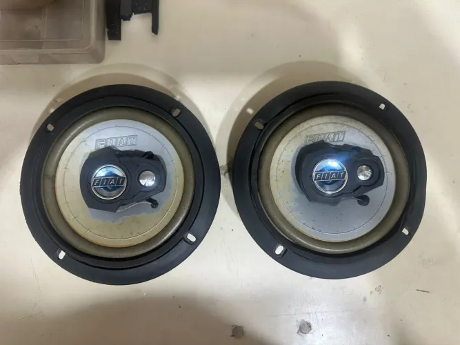 PAR DE ALTO-FALANTES ORIGINAL FIAT 6 POLEGADAS TRIAXIAL