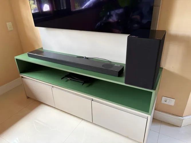 Soundbar LG SP9A 5.1.2 Dolby Atmos/DTS:X e Meridian Audio 512RMS (com Subwoofer)