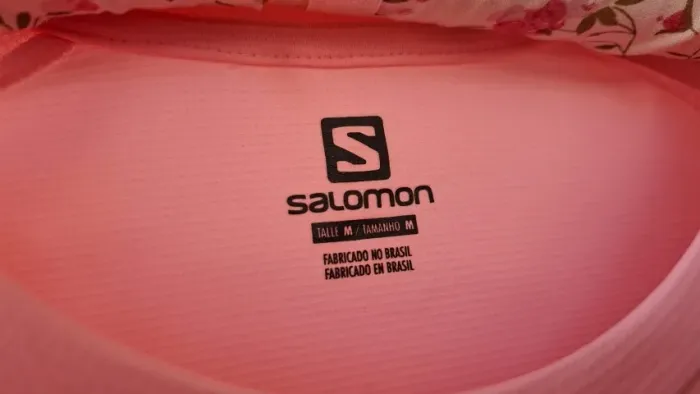 Blusa de proteção Salomon - feminina.