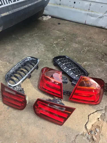 Lanterna bmw320i e grade