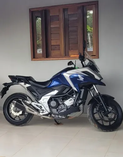 Nc750x 2023 muito nova