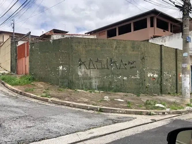 Terreno de Esquina 139m² Próximo ao Centro de Guarulhos