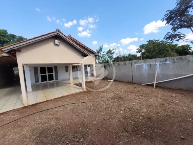 Casa no Bairro Ouro verde - 3 quartos com suíte - R$ 210.000 codigo: 153806