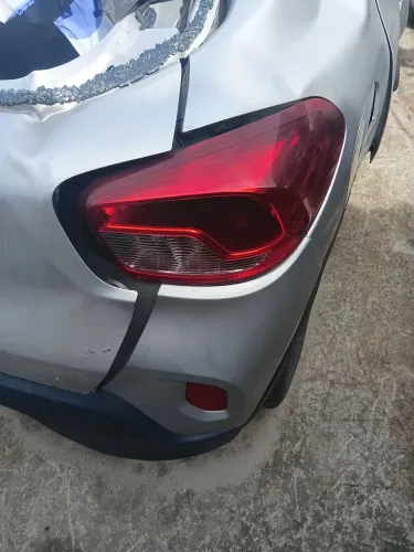 Sucata do kwid 2022