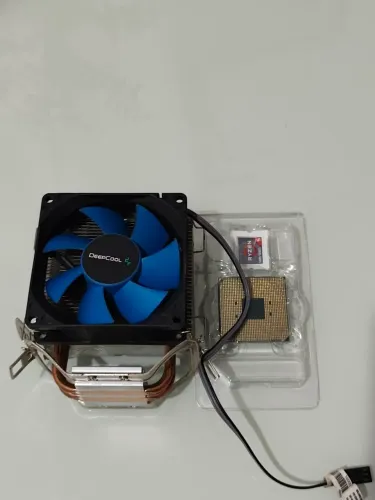 VENDO HOJE ! RYZEN 33100 + DEEP COOLER