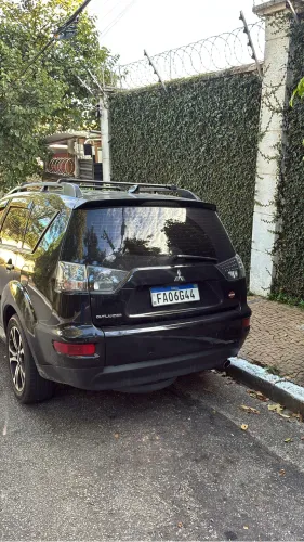 Mitsubishi Outlander 2.0 16V 160cv Aut. 2012