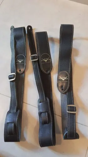 Correia de guitarra marca fender