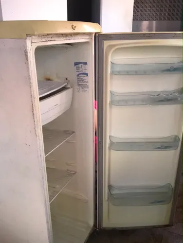 Geladeira consul 1 porta