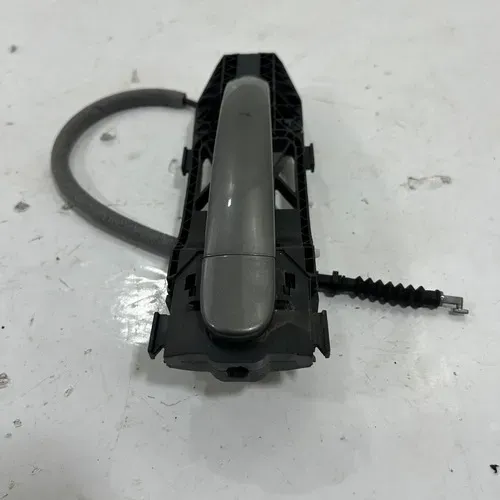 Maçaneta Porta Traseira Direita Tiguan 2011 A 2013 Cinza Traseira