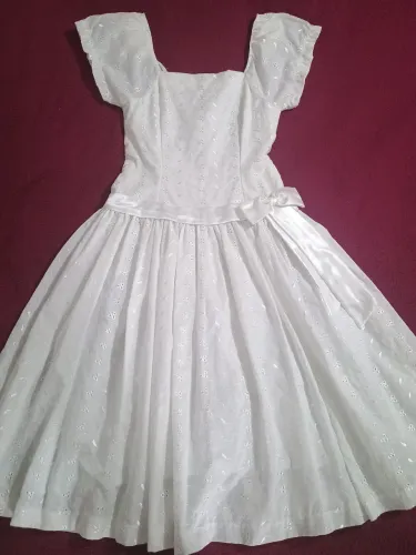 Lindo Vestido de Broderi - Ocasiões Especiais - Festas